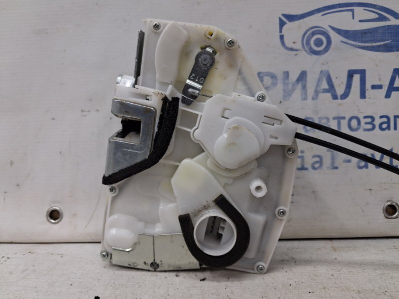 Замок двери передний правый SX4 2006-2014 1 1.6 бензин M16A