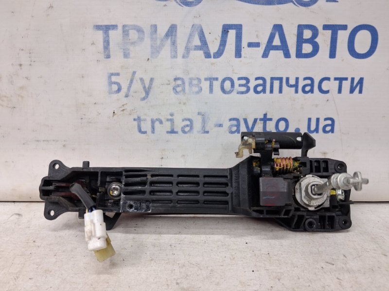 Ручка двери внешняя передняя правая Suzuki SX4 1 1.6 бензин M16A