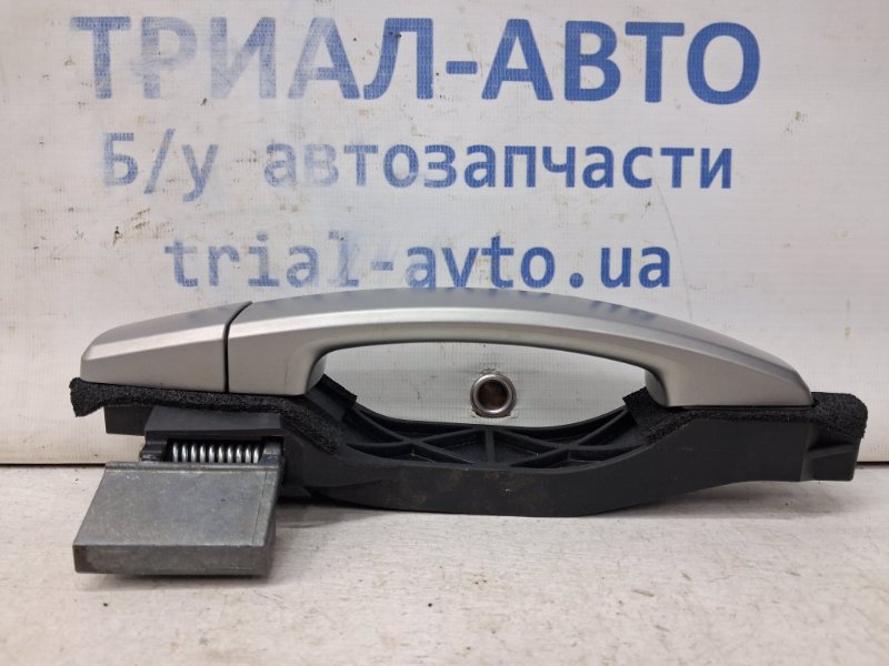 Ручка двери внешняя задняя левая Captiva 2006-2018 C140 2.2 diesel Z22D1 Ручка двери внешняя задняя левая Captiva 2006-2018 C140 2.2 diesel Z22D1