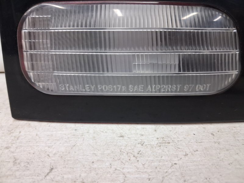 Фонарь задний внешний правый Pajero Sport 1996-2008 K9 3.0 бензин 6G72