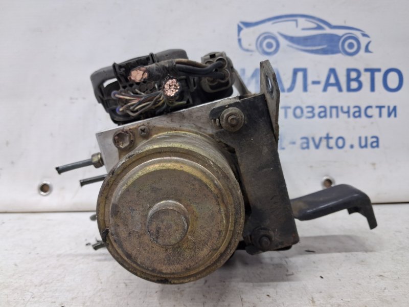Блок abs Pajero Sport 1996-2008 K9 3.0 бензин 6G72