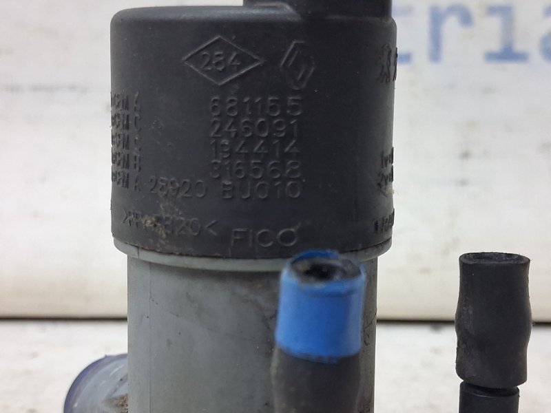 Насос омывателя стекла Qashqai 2013-2022 J11 1.2 Бензин HRA2DDT Насос омывателя стекла Qashqai 2013-2022 J11 1.2 Бензин HRA2DDT