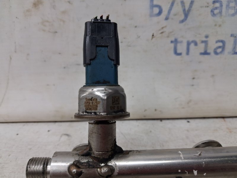 Топливная рампа Qashqai 2013-2022 J11 1.2 Бензин HRA2DDT Топливная рампа Qashqai 2013-2022 J11 1.2 Бензин HRA2DDT