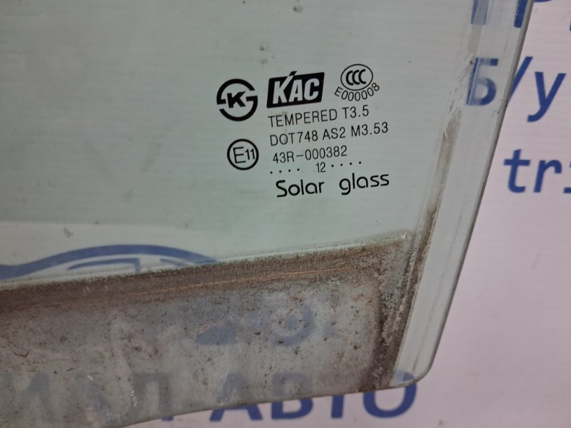 Стекло двери переднее левое Chevrolet Captiva C140 2.2 diesel Z22D1 Стекло двери переднее левое Chevrolet Captiva C140 2.2 diesel Z22D1