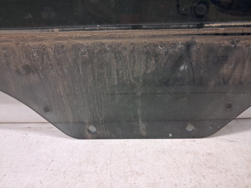 Стекло двери заднее правое Captiva 2006-2018 C140 2.2 diesel Z22D1 Стекло двери заднее правое Captiva 2006-2018 C140 2.2 diesel Z22D1