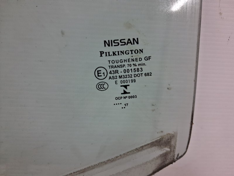 Стекло двери заднее левое Nissan Qashqai J11 1.2 Бензин HRA2DDT Стекло двери заднее левое Nissan Qashqai J11 1.2 Бензин HRA2DDT