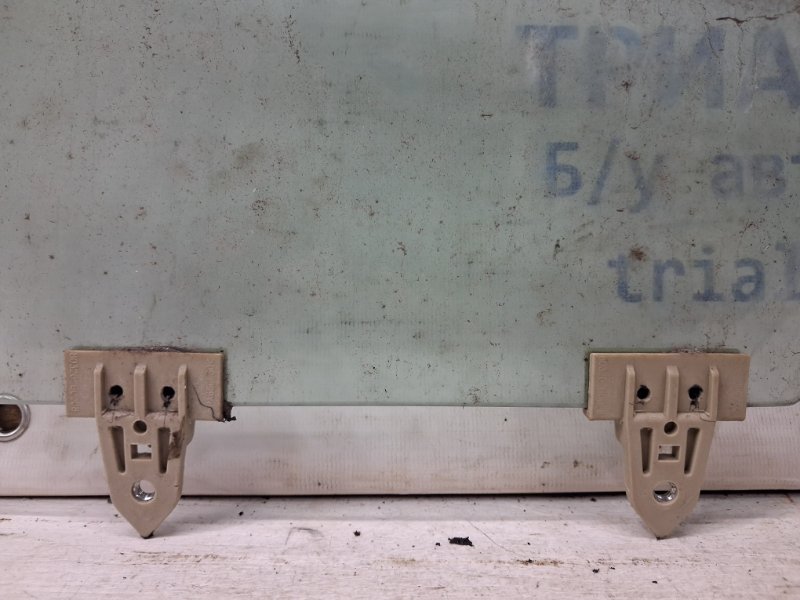 Стекло двери заднее правое Qashqai 2013-2022 J11 1.2 Бензин HRA2DDT Стекло двери заднее правое Qashqai 2013-2022 J11 1.2 Бензин HRA2DDT