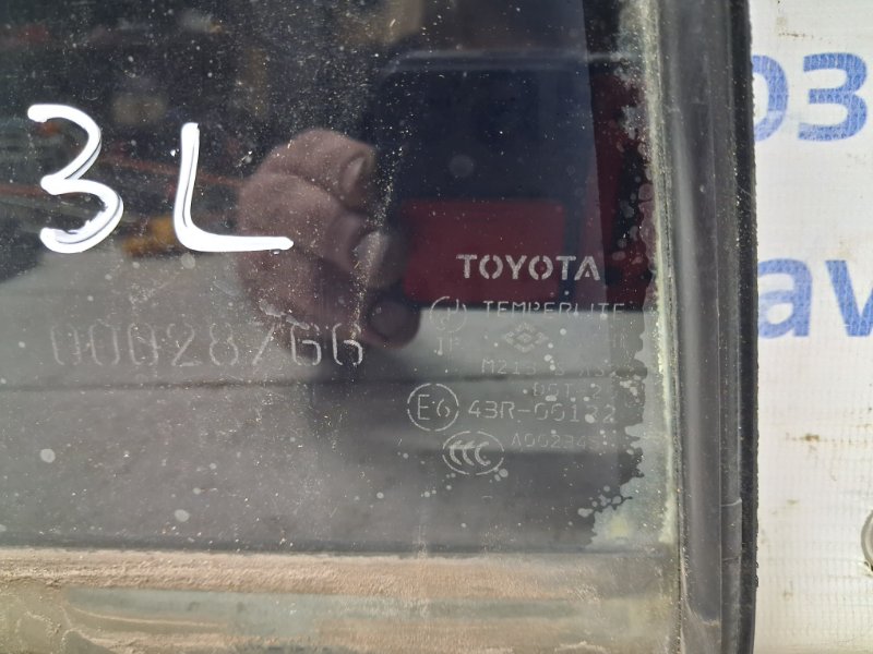 Стекло двери задней левой (форточка) Prado 2002-2009 J120 3.0 Diesel 1KDFTV Стекло двери задней левой (форточка) Prado 2002-2009 J120 3.0 Diesel 1KDFTV