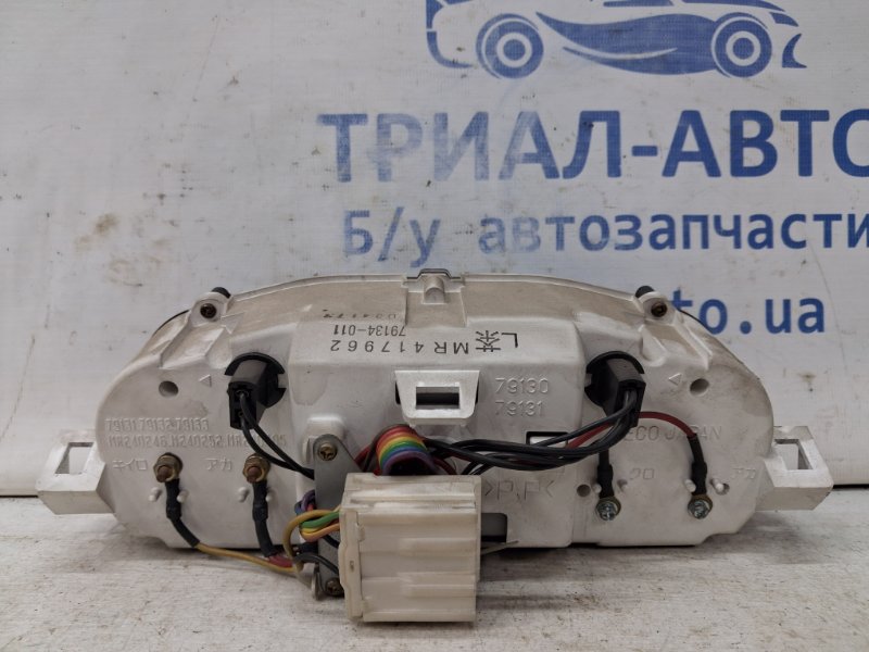 Приборная панель Pajero Sport 1996-2008 K9 3.0 бензин 6G72