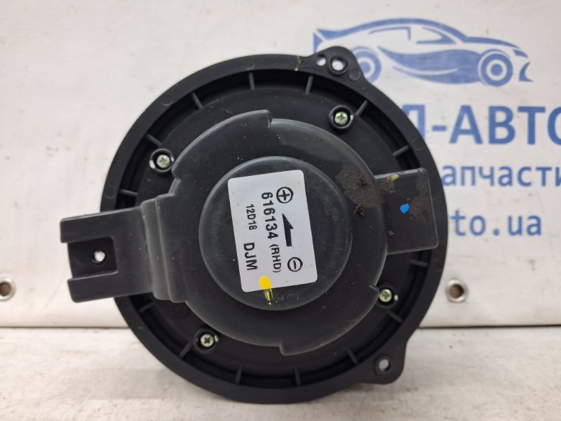 Моторчик печки Chevrolet Captiva C140 2.2 diesel Z22D1 Моторчик печки Chevrolet Captiva C140 2.2 diesel Z22D1