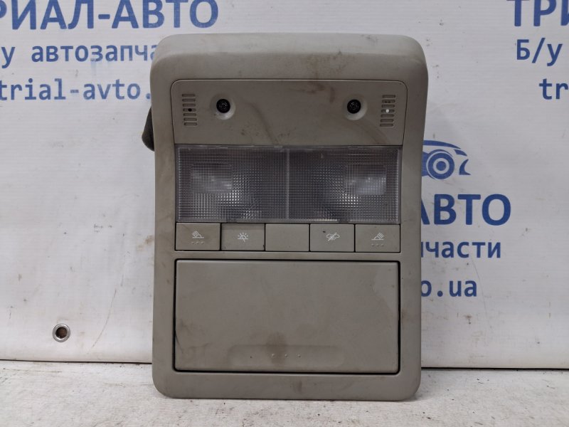Запчасть плафон передний Chevrolet Captiva 2006-2018 C140 2.2 diesel Z22D1 95476258 Б/У Плафон передний Chevrolet Captiva 2006-2018 C140 2.2 diesel Z22D1 95476258 Б/У