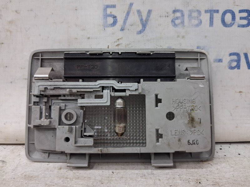 Плафон задний SX4 2006-2014 1 1.6 бензин M16A Плафон задний SX4 2006-2014 1 1.6 бензин M16A