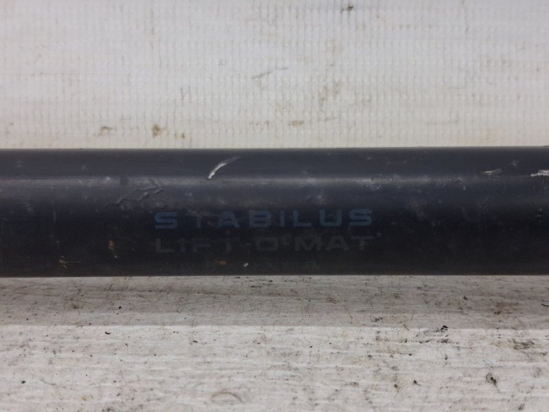 Амортизатор крышки багажника SX4 2006-2014 1 1.6 бензин M16A