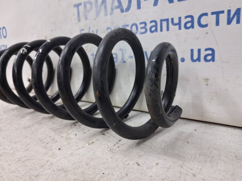 Пружина задняя Nissan Qashqai J11 1.2 Бензин HRA2DDT Пружина задняя Nissan Qashqai J11 1.2 Бензин HRA2DDT