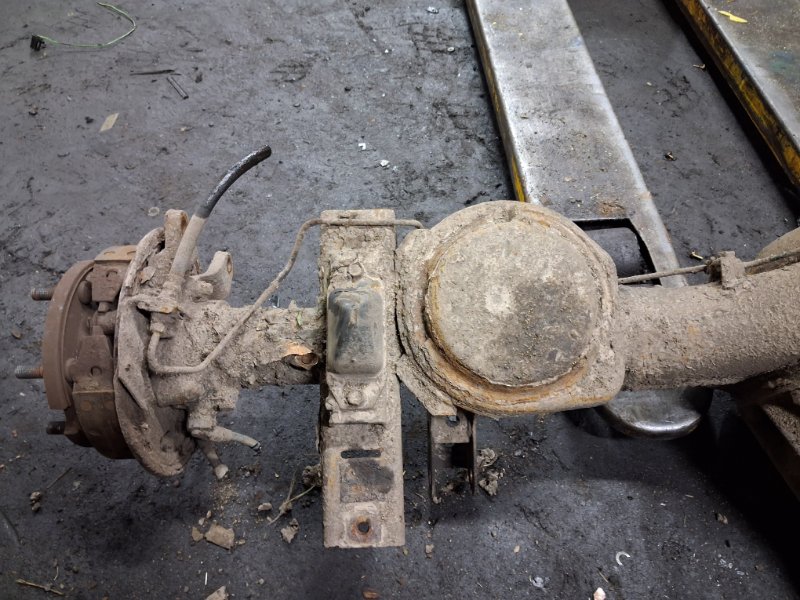 Мост задний Pajero Sport 1996-2008 K9 3.0 бензин 6G72