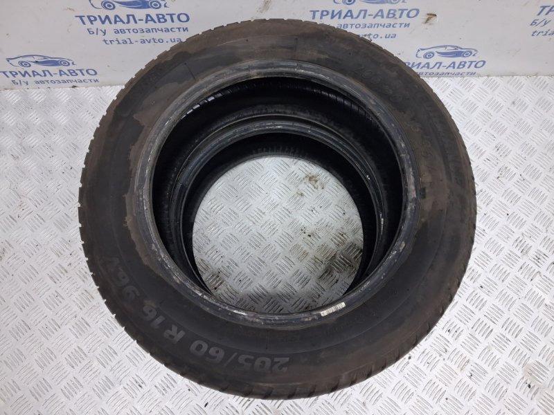 Шины 2шт R16