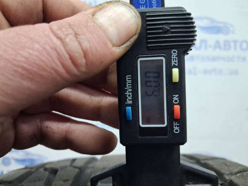 Шины 2шт R19 Шины 2шт R19