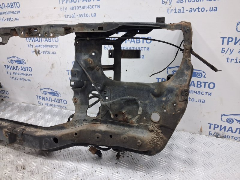 Панель передняя Mitsubishi Pajero Sport K9 3.0 бензин 6G72 Панель передняя Mitsubishi Pajero Sport K9 3.0 бензин 6G72