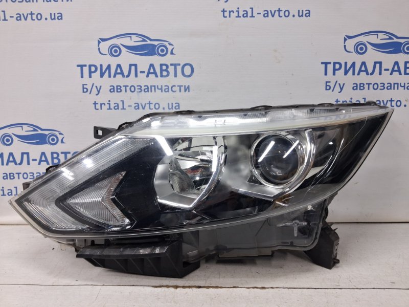 Запчасть фара левая галоген Nissan Qashqai 2013-2022 J11 1.2 Бензин HRA2DDT 260604EA0A Б/У Фара левая галоген Nissan Qashqai 2013-2022 J11 1.2 Бензин HRA2DDT 260604EA0A Б/У