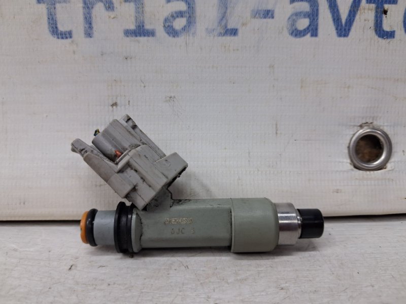 Форсунка топливная Suzuki SX4 2006-2014 1 1.6 бензин M16A 1571079J00 Б/У