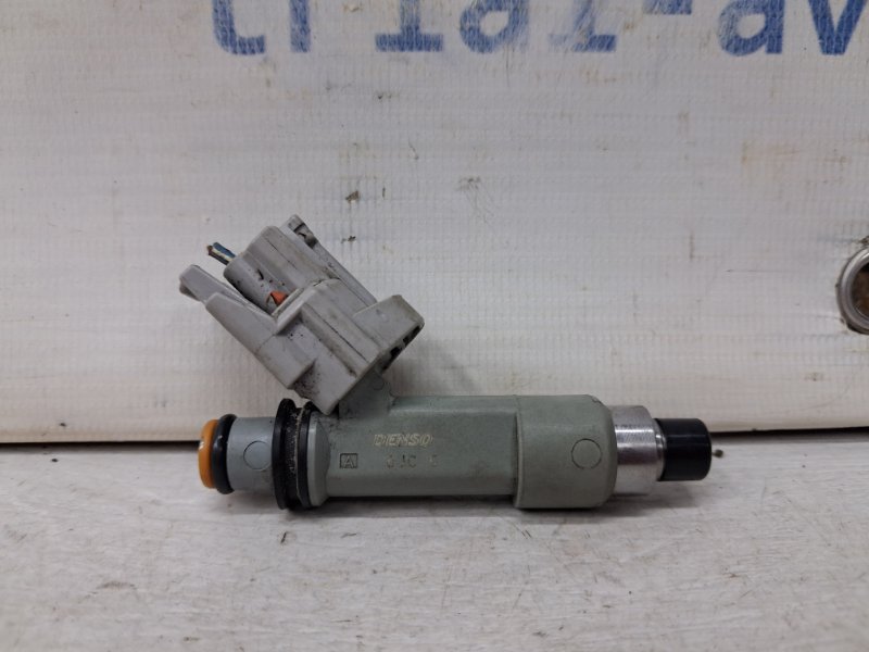 Форсунка топливная Suzuki SX4 2006-2014 1 1.6 бензин M16A 1571079J00 Б/У