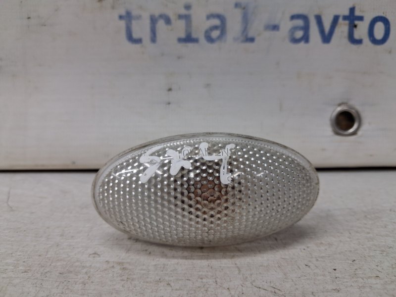 Повторитель поворотника Suzuki SX4 2006-2014 1 1.6 бензин M16A 3641051K00 Б/У