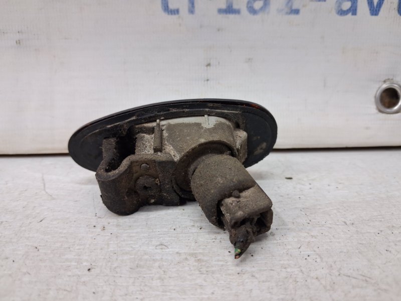 Повторитель поворотника Pajero Sport 1996-2008 K9 3.0 бензин 6G72