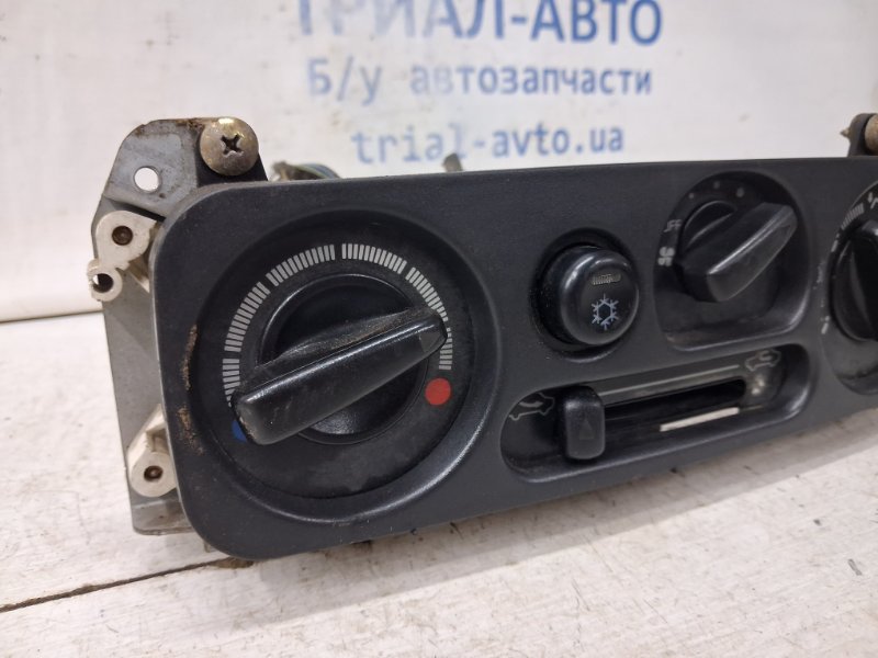 Блок управления кондиционером Pajero Sport 1996-2008 K9 3.0 бензин 6G72