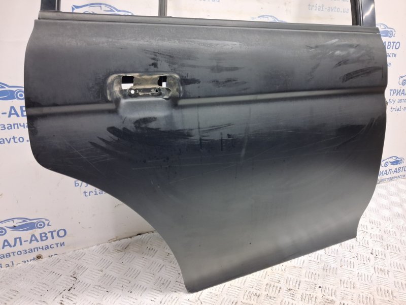 Дверь задняя правая Mitsubishi Pajero Sport K9 3.0 бензин 6G72