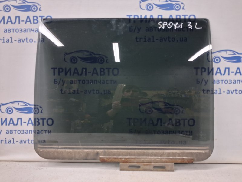 Стекло двери заднее левое Mitsubishi Pajero Sport 1996-2008 K9 3.0 бензин 6G72 MR274001 Б/У