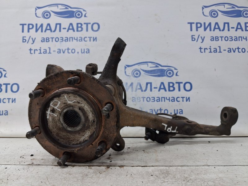 Кулак поворотный левый со ступицей Prado 2002-2009 J120 3.0 Diesel 1KDFTV