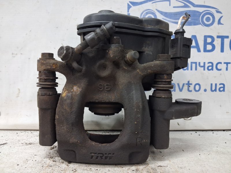 Запчасть суппорт задний правый Nissan Qashqai 2013-2022 J11 1.2 Бензин HRA2DDT 440014EA0A Б/У Суппорт задний правый Nissan Qashqai 2013-2022 J11 1.2 Бензин HRA2DDT 440014EA0A Б/У