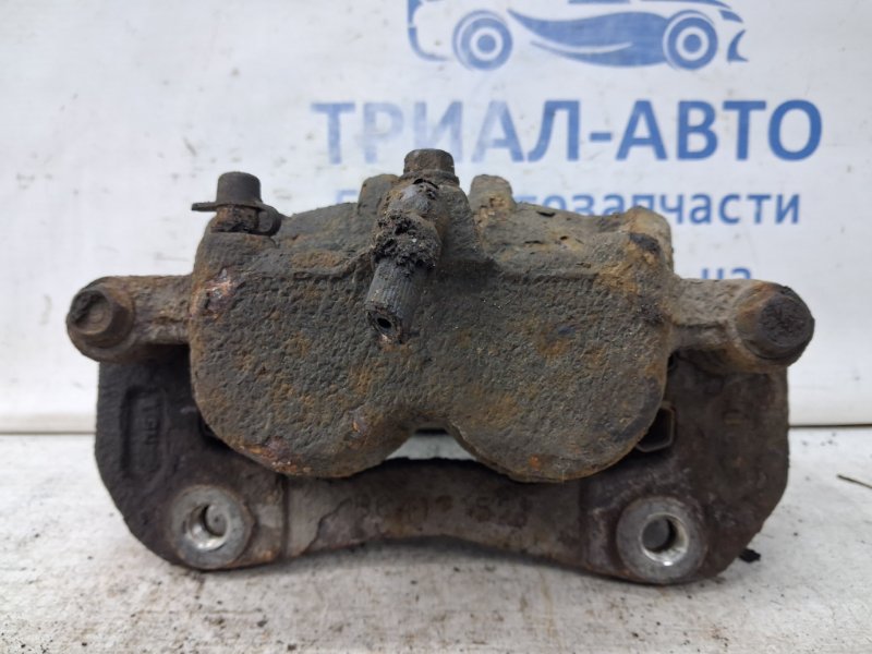 Суппорт передний левый Chevrolet Captiva C140 2.2 diesel Z22D1