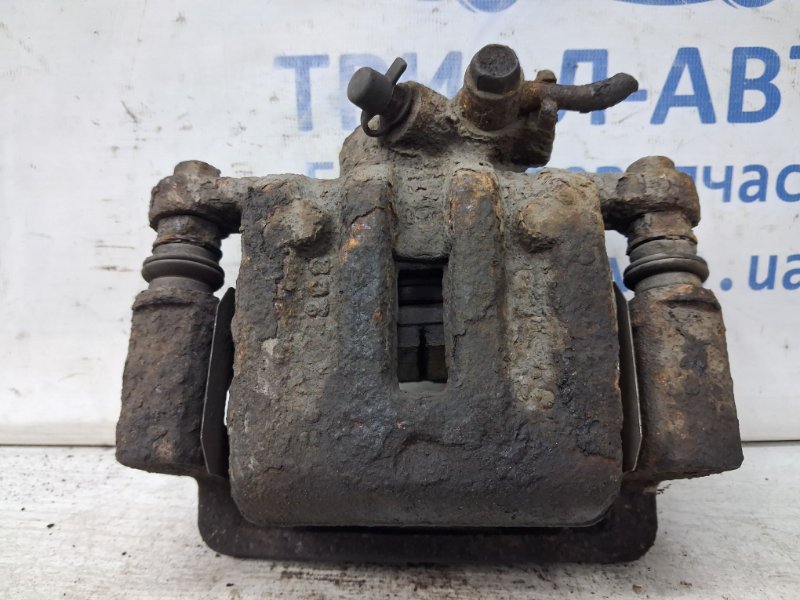 Суппорт задний правый Chevrolet Captiva 2006-2018 C140 2.2 diesel Z22D1 95152634 Б/У