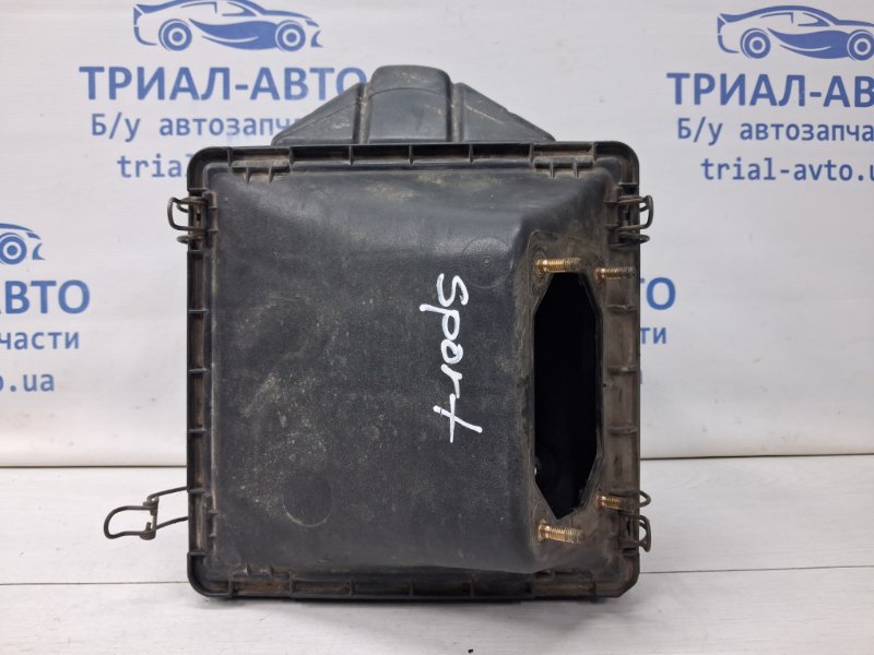 Корпус воздушного фильтра Pajero Sport 1996-2008 K9 3.0 бензин 6G72