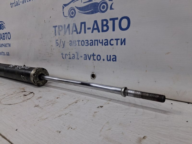 Амортизатор задний Auris 2006-2012 E150 1.6 бензин 1ZRFAE