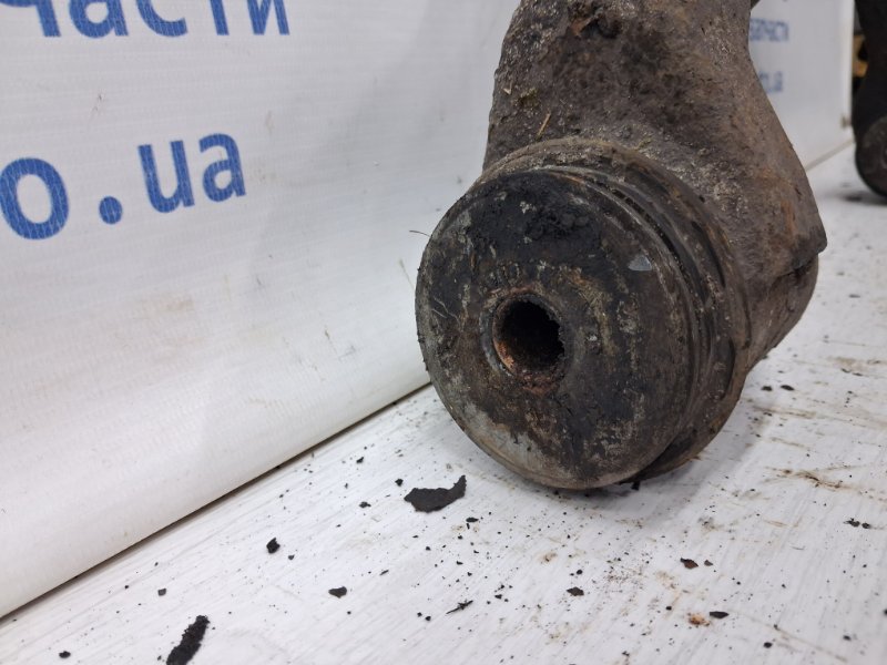 Рычаг передний нижний правый Prado 2002-2009 J120 3.0 Diesel 1KDFTV