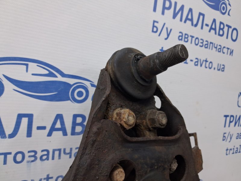 Рычаг передний нижний правый Pajero Sport 1996-2008 K9 3.0 бензин 6G72 Рычаг передний нижний правый Pajero Sport 1996-2008 K9 3.0 бензин 6G72