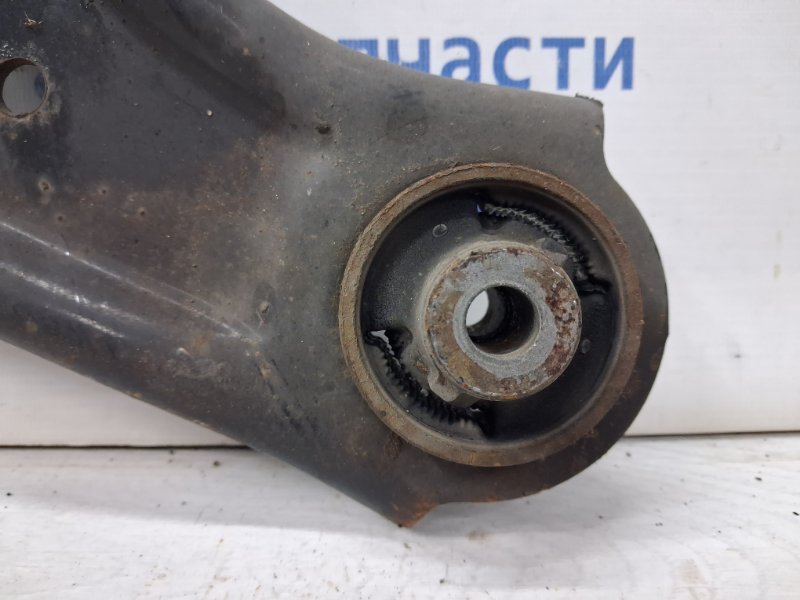 Рычаг левый Qashqai 2013-2022 J11 1.2 Бензин HRA2DDT Рычаг левый Qashqai 2013-2022 J11 1.2 Бензин HRA2DDT