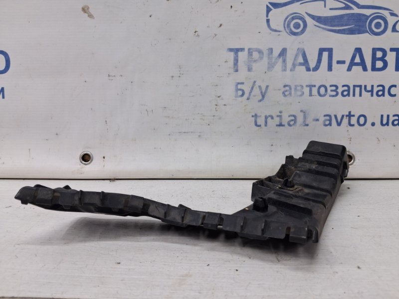 Кронштейн бампера задний левый Suzuki SX4 1 1.6 бензин M16A