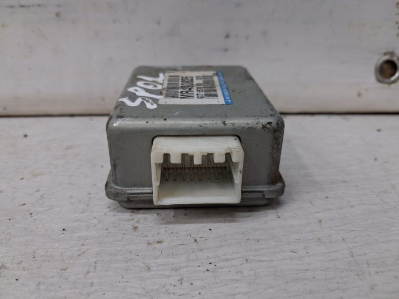 Блок управления круиз-контролем Pajero Sport 1996-2008 K9 3.0 бензин 6G72