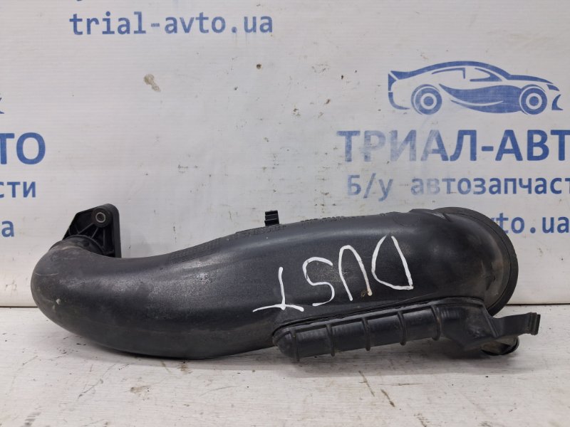 Запчасть патрубок интеркулера Dacia Duster 2010-2017 HS 1.5 Diesel K9K 8200921878 Б/У Патрубок интеркулера Dacia Duster 2010-2017 HS 1.5 Diesel K9K 8200921878 Б/У