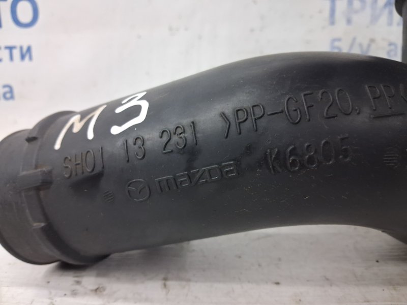 Патрубок интеркулера 3 2013-2019 BM 2.2 diesel Патрубок интеркулера 3 2013-2019 BM 2.2 diesel