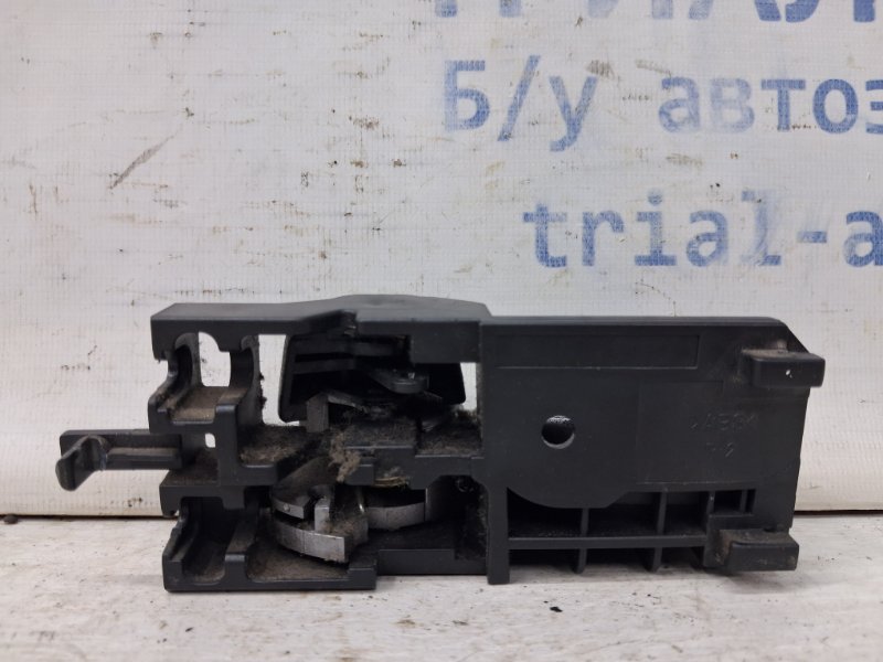 Ручка двери внутренняя правая Suzuki SX4 1 1.6 бензин M16A