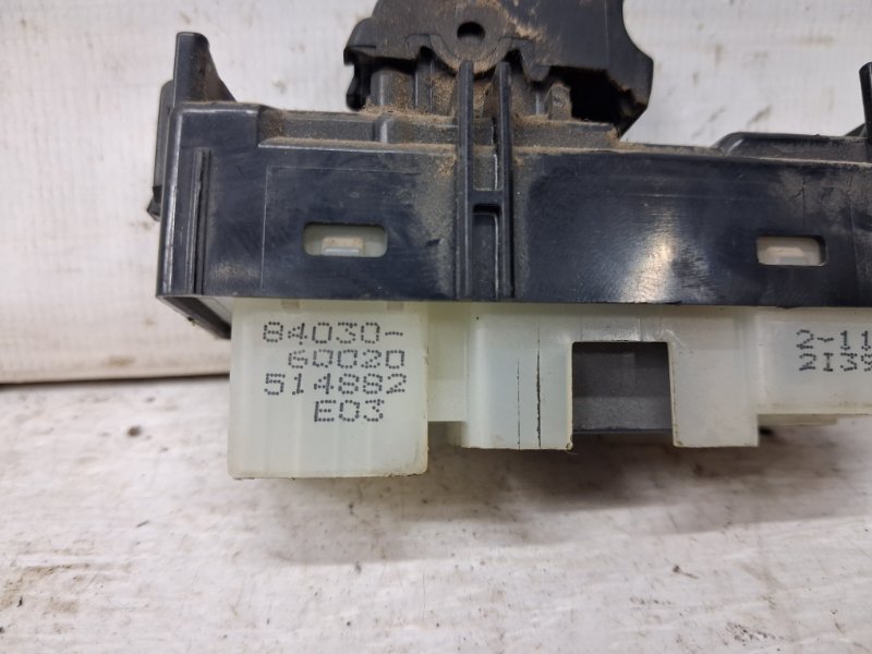 Кнопка стеклоподъемника Toyota Prado J120 3.0 Diesel 1KDFTV