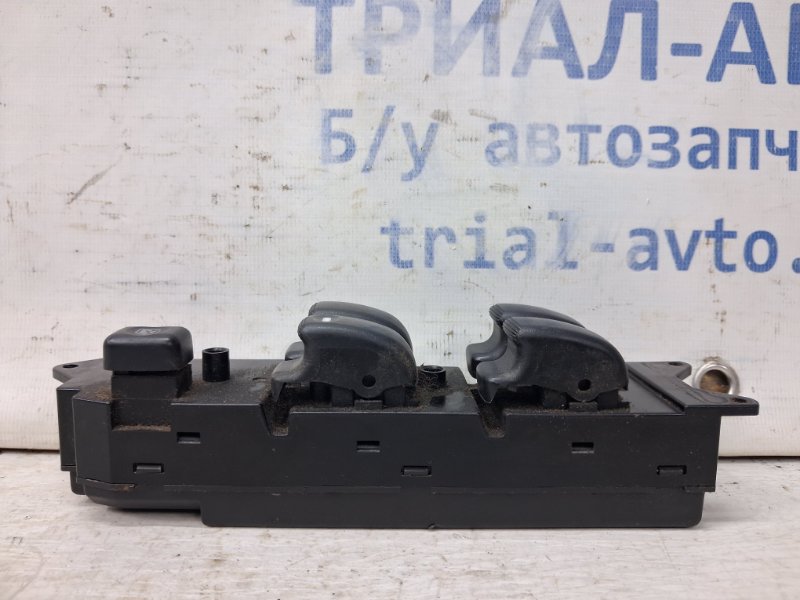 Блок управления стеклоподъемниками Pajero Sport 1996-2008 K9 3.0 бензин 6G72 Блок управления стеклоподъемниками Pajero Sport 1996-2008 K9 3.0 бензин 6G72