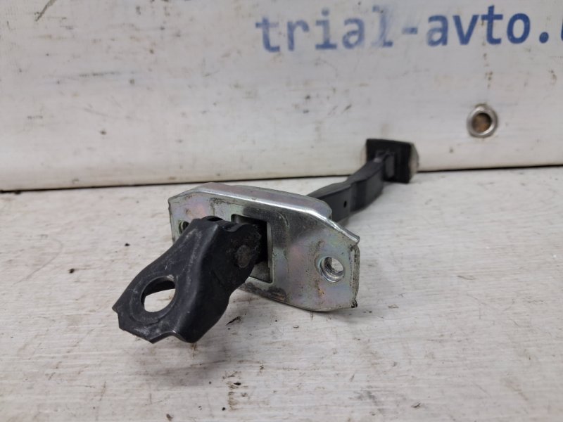 Ограничитель двери задний левый Qashqai 2013-2022 J11 1.2 Бензин HRA2DDT Ограничитель двери задний левый Qashqai 2013-2022 J11 1.2 Бензин HRA2DDT