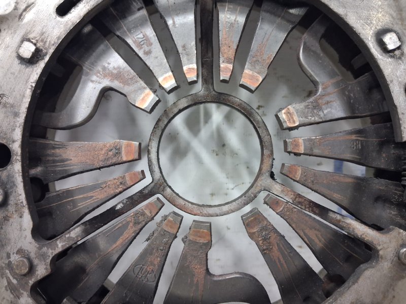 Корзина сцепления Sorento 2002-2011 BL 2.5 diesel D4CB