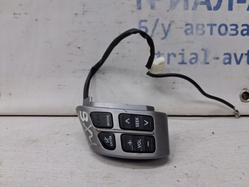 Кнопки руля Suzuki SX4 2006-2014 1 1.6 бензин M16A 37460-79J40-ZCP Б/У