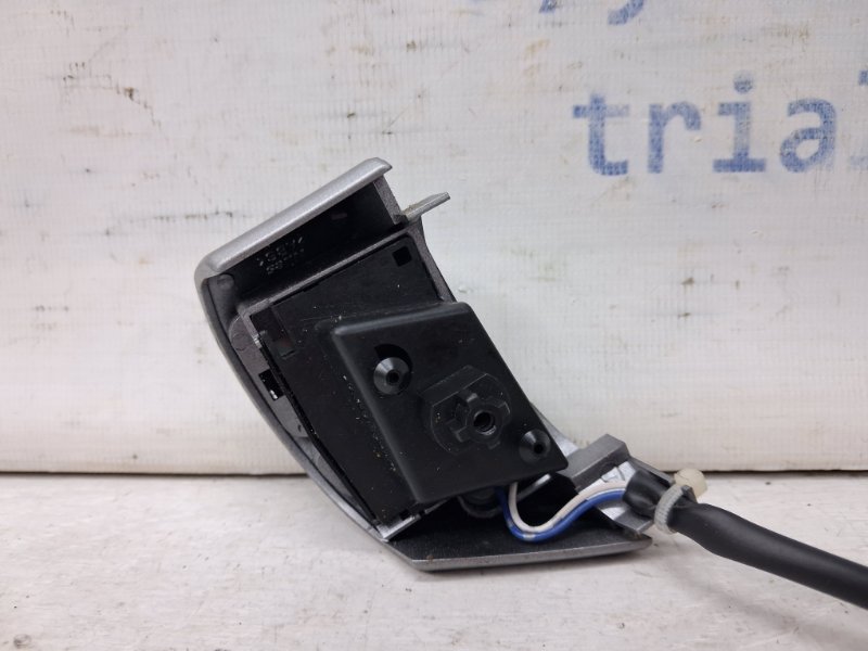 Кнопки руля Suzuki SX4 1 1.6 бензин M16A